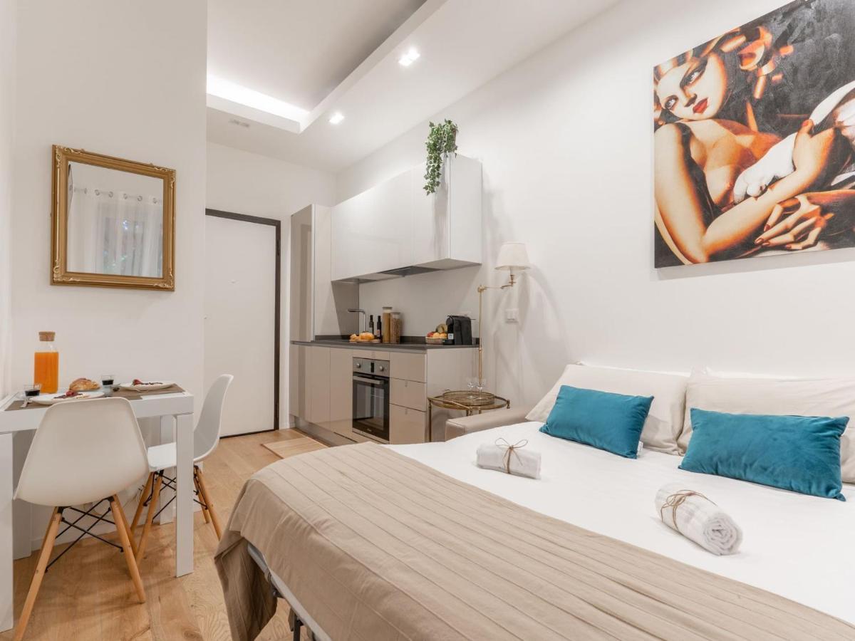 The Best Rent - Gorgeous One-Bedroom Apartment In Ticinese Milan Exterior photo